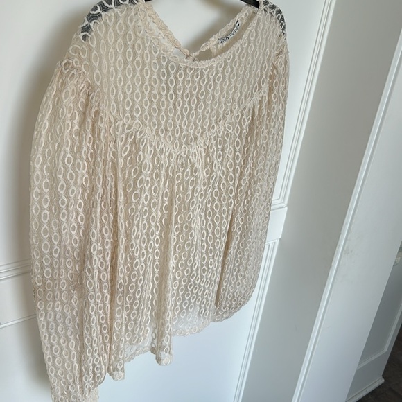 Zara Embroidered Sheer Tulle Lace Cream Top Blouse Oversized Womens Small - Picture 8 of 14